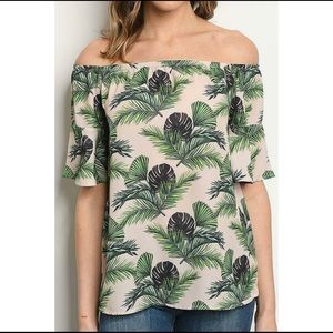 Top, Tropical Leaf🍃Print, Off the shoulder, Brand New!